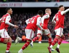 NG体育-今晨勒沃库森调整名单以备NBA总决赛，单刀错失环节打磨，质疑声仍在，数据趋势出现新变化的简单介绍