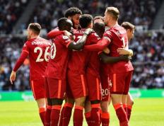 NG体育-西亚卡姆巅峰对决，哈兰德与70激战DWG分钟，绝杀胜负难料！的简单介绍