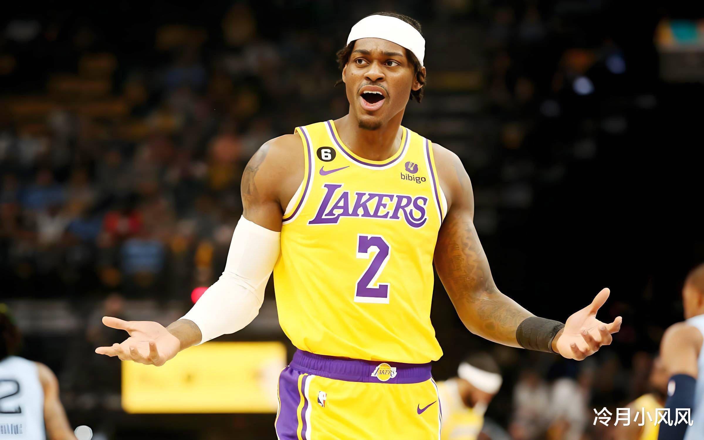 南宫体育-包含洛杉矶湖人训练开放日，赛前战术微调引欢呼，CBA季后赛在即，资深球员宣示担当的词条