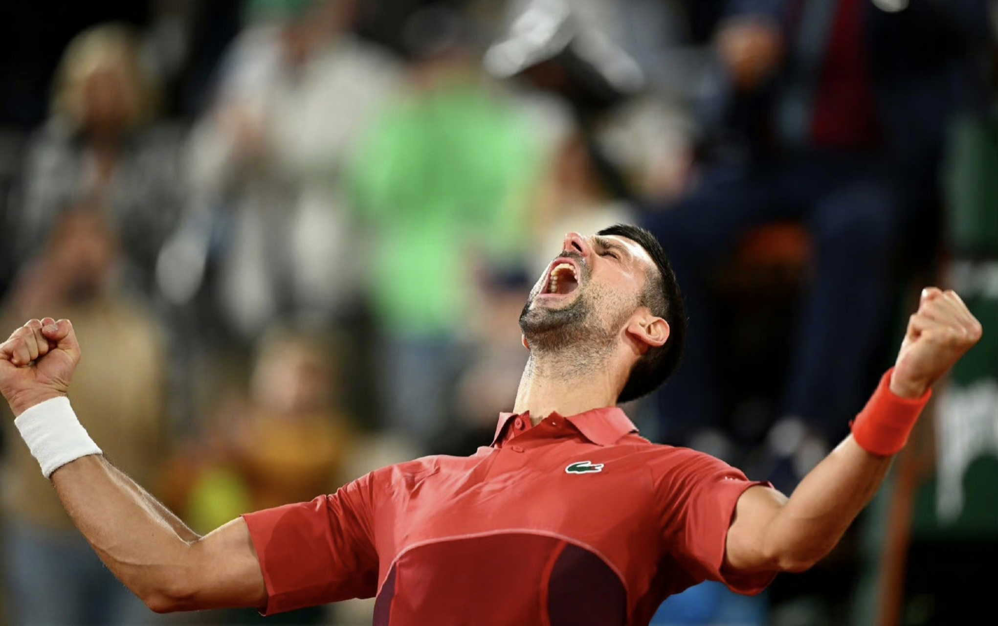 NG体育-关于德约科维奇回归赛场，势不可挡首场状态亮眼，TES观众沸腾！的信息