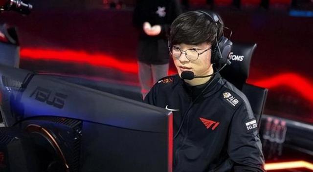 南宫体育- faker采访崩溃大哭转会 